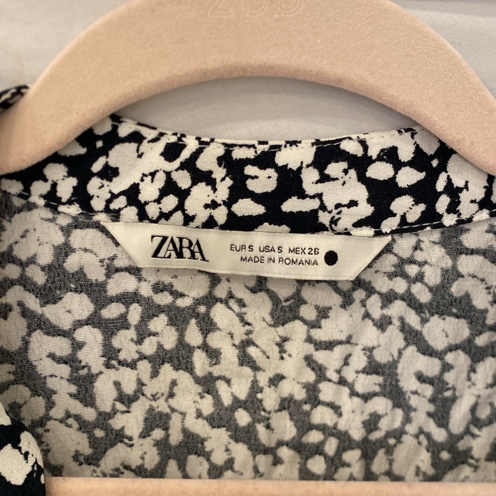Zara Black & White Ruffle Mini Dress Size small - Picture 4 of 5
